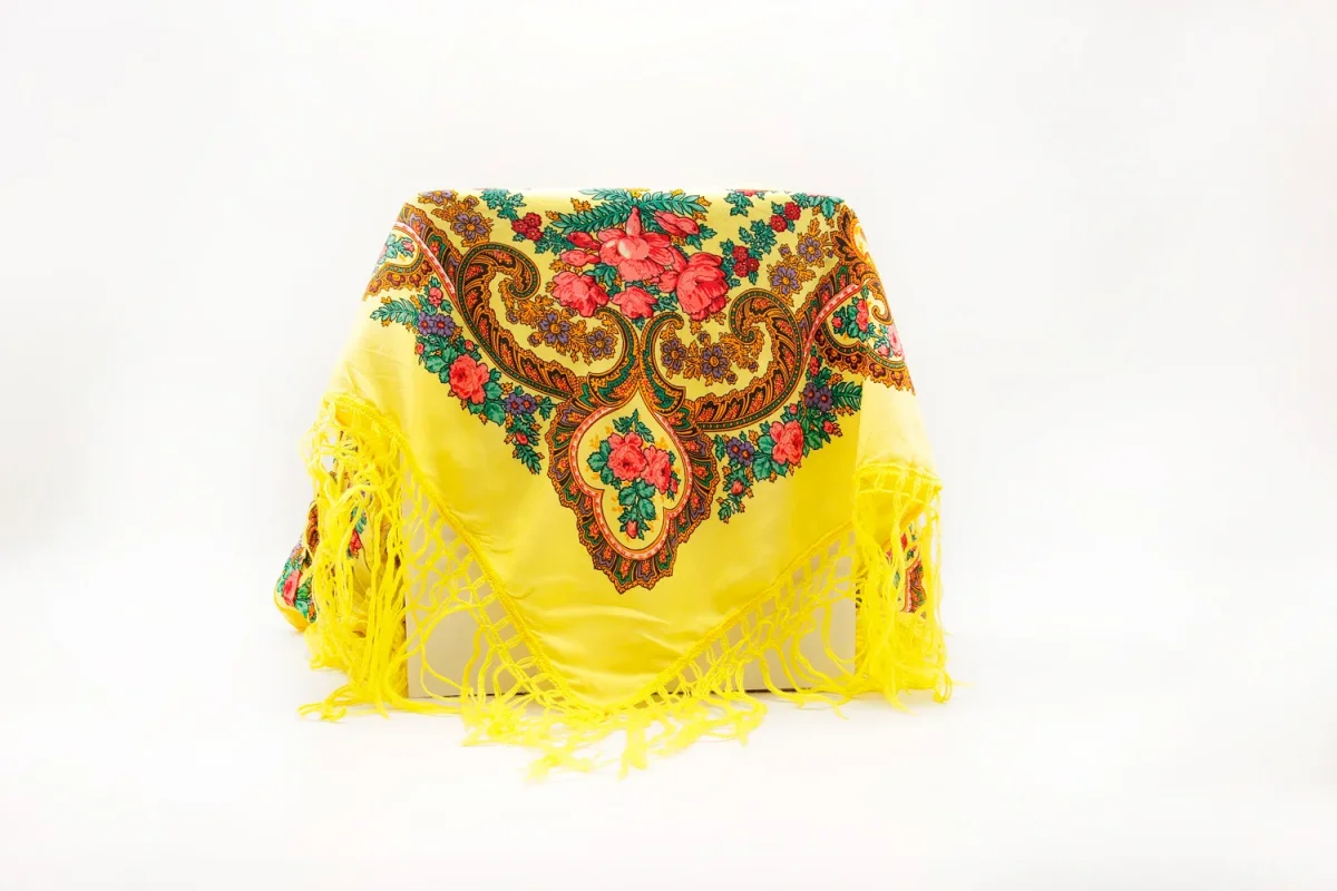 Xaile franja amarelo