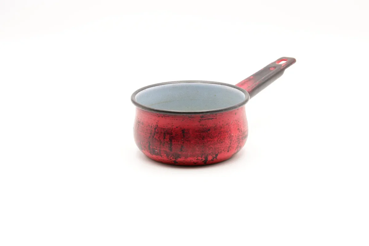 Tacho fervedor vermelho